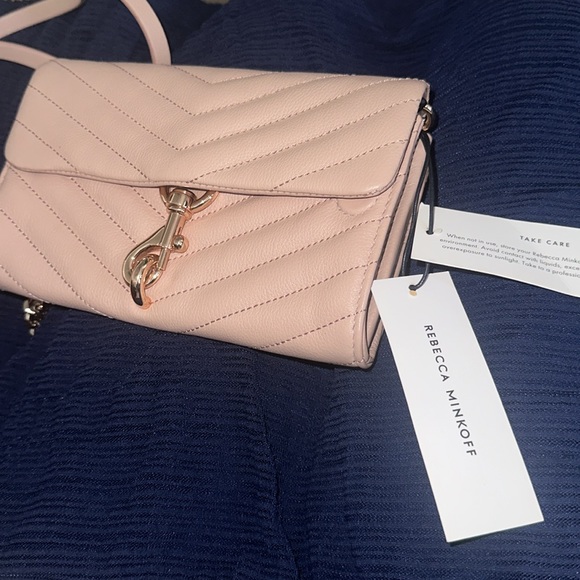 Rebecca Minkoff dusty pink with Rose good chain and leather strap. - Picture 11 of 12
